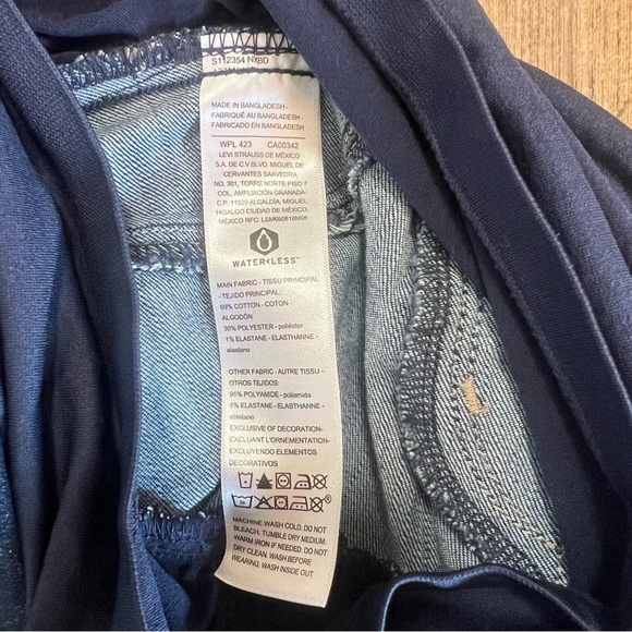 Signature by Levi Strauss & Co. Gold Label Womens Maternity Denim Shorts Sz Sm - Picture 4 of 7